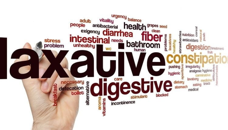 Aprenda a montar sua dieta laxativa e prepare excelente coquetel para intestino preso